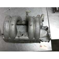93D101 Upper Intake Manifold For 90-92 Geo Storm  1.6